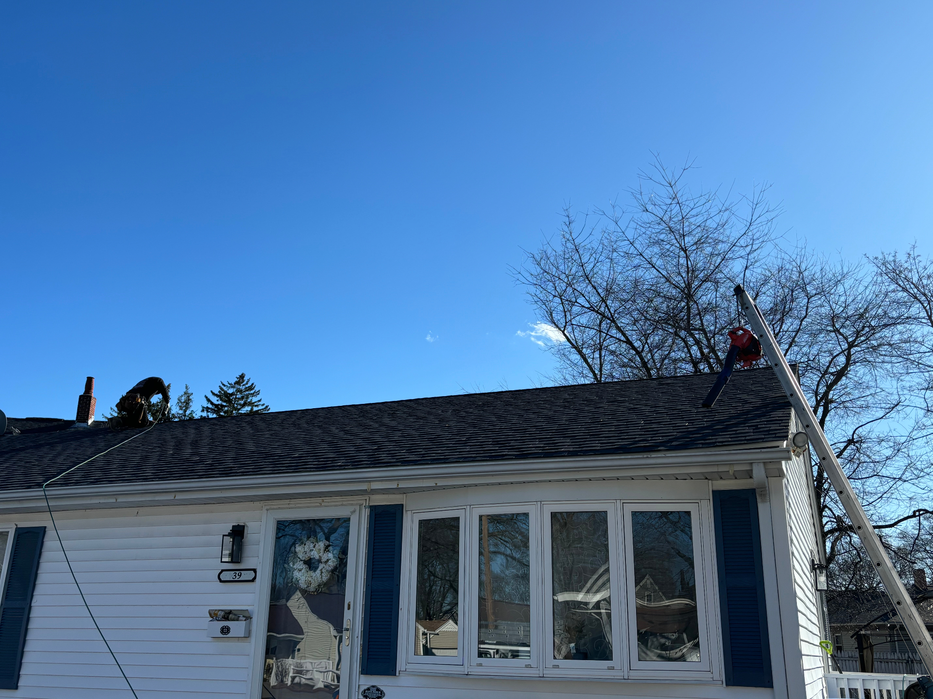 Emergency Roof Repair: What to Do When Your Roof Leaks