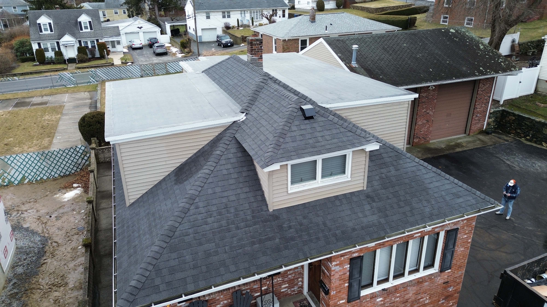 The Best Roofing Materials for New England Weather